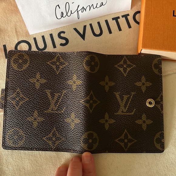 Louis Vuitton Mini Agenda - Picture 6 of 16